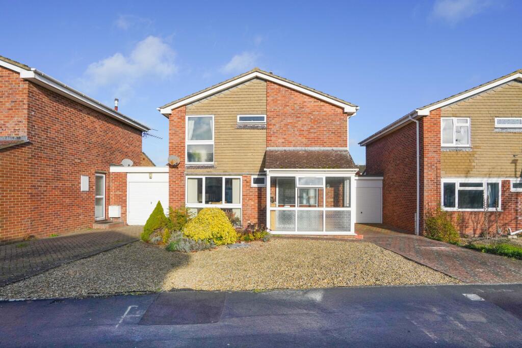 Main image of property: Wayland Road, Grove, OX12