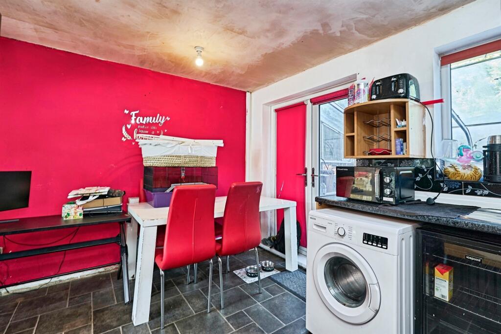 Additional image 4 of Temple Way, Tividale, Oldbury