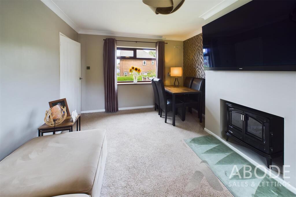 House in Stoke-on-Trent - View 5