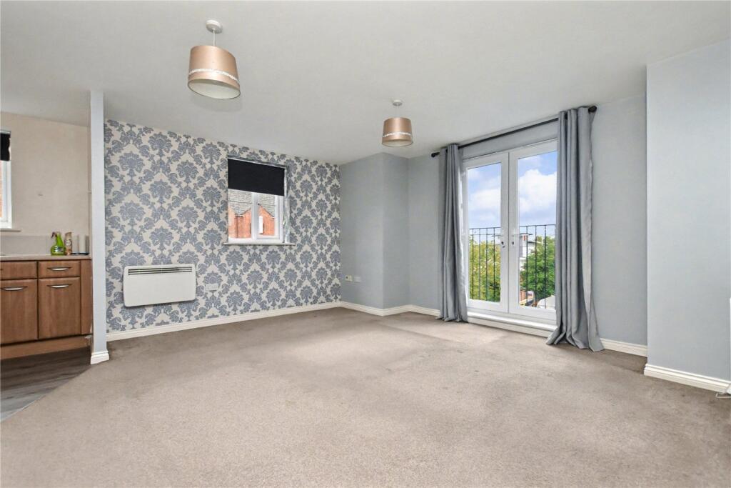 Additional image 2 of 12 Horton House, Chapman Road, Thornbury, Bradford, West Yorkshire