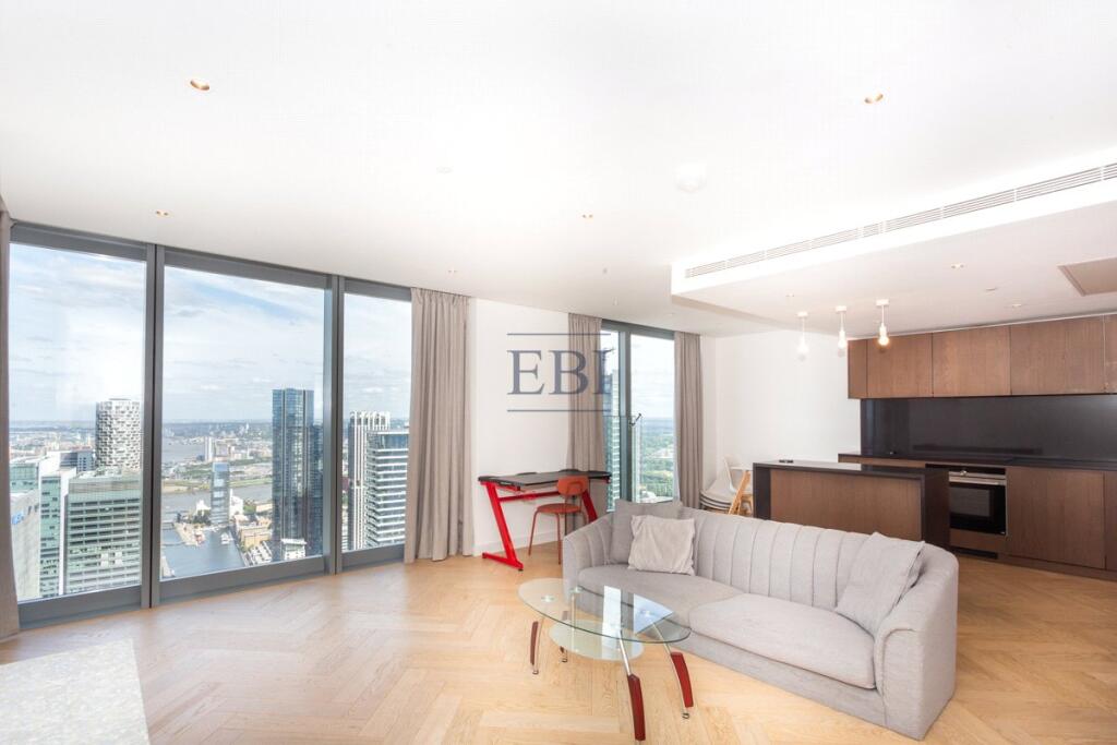 Main image of property: Landmark Pinnacle, 10 Marsh Wall, Canary Wharf, E14
