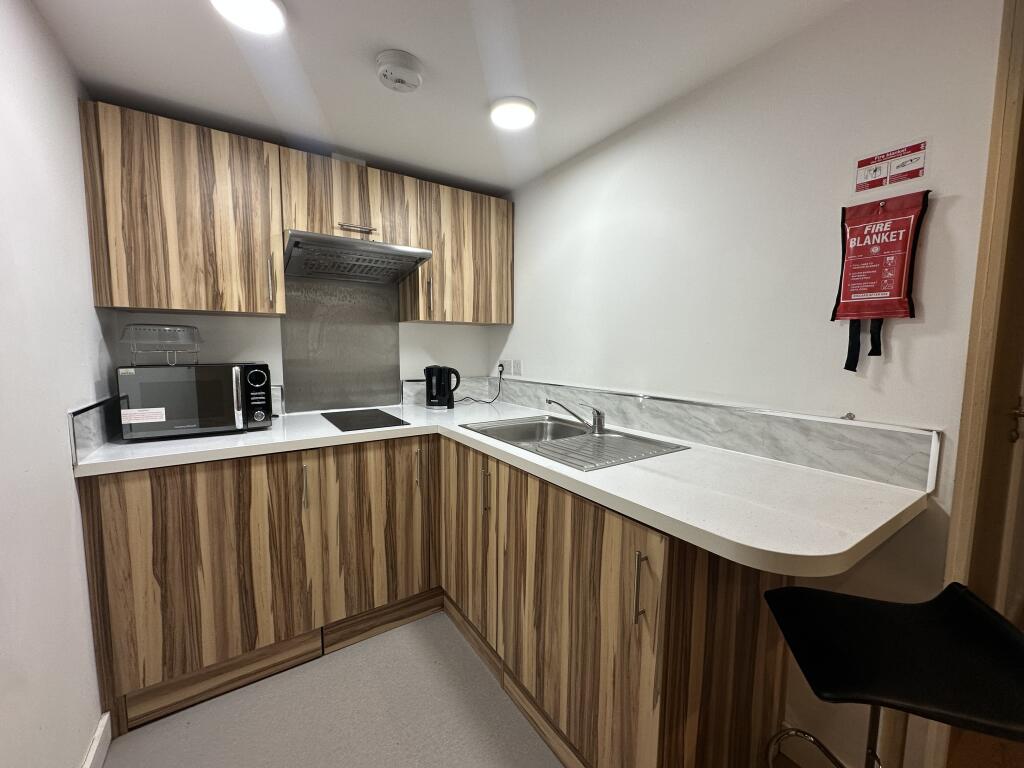 Apartment in Huddersfield - View 4
