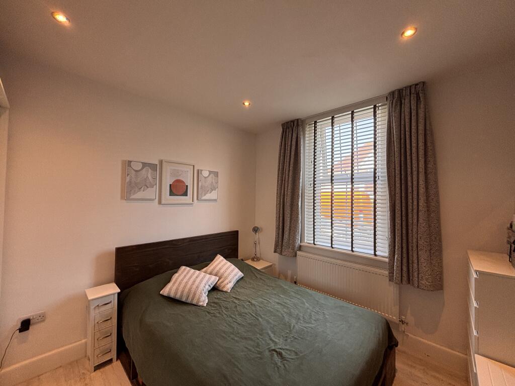 Apartment in Bournemouth - View 2