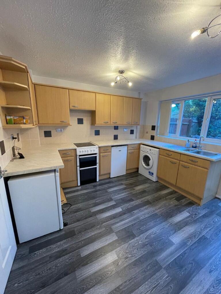 Additional image 2 of Windsor Road, Halesowen, B63 4BE