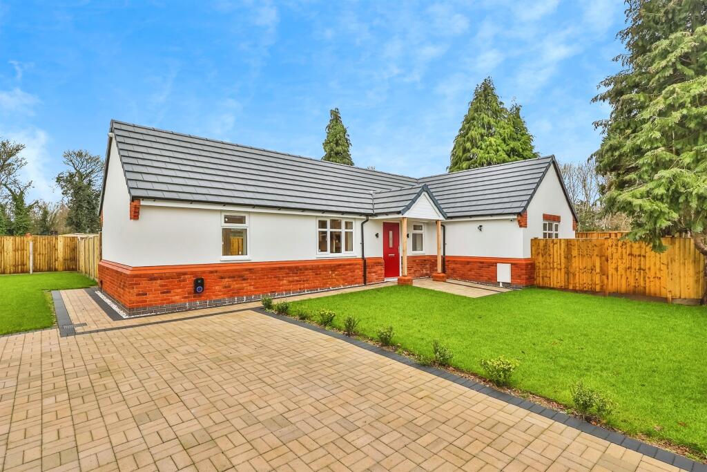 Main image of property: Roberts Lane, Hucknall, Nottingham