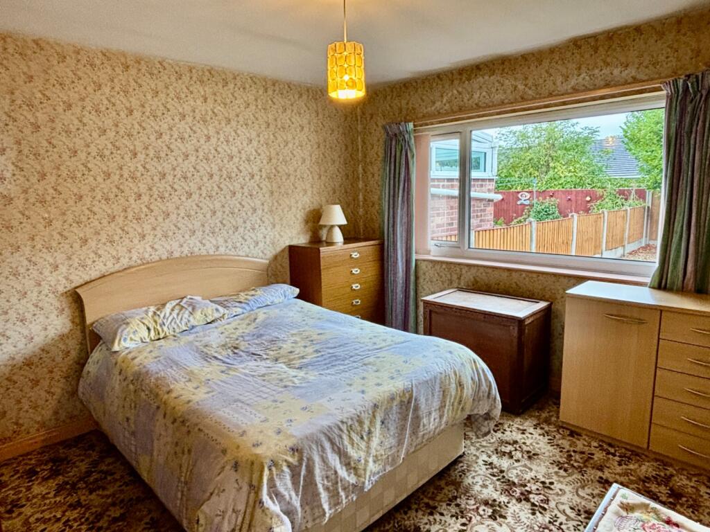 House in Kirklees, West Yorkshire - More