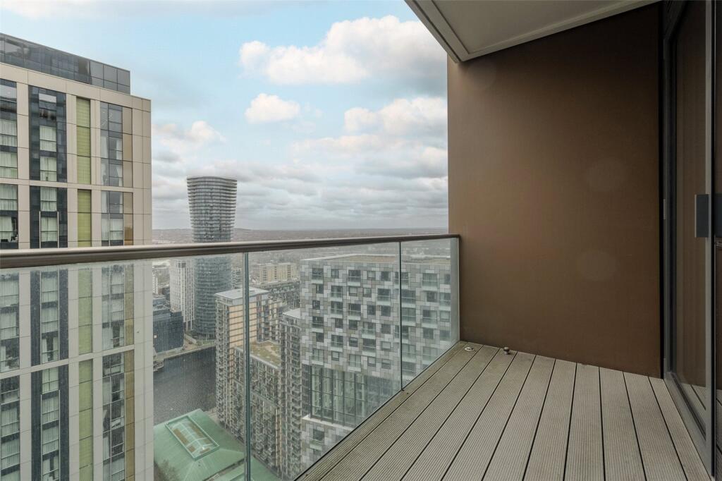 Main image of property: Harbour Way, South Quay, E14