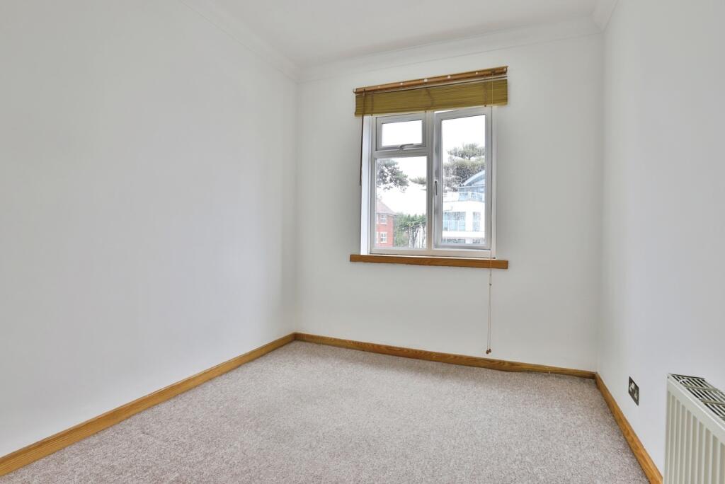 Apartment in Bournemouth - More