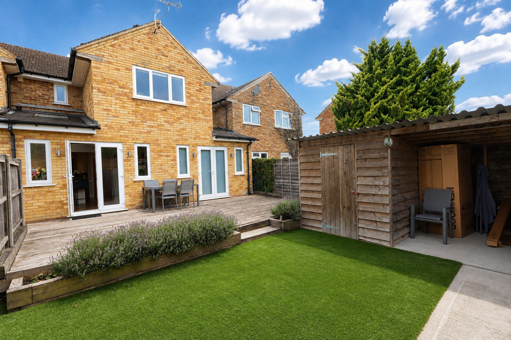 Main image of property: New Park Drive, Hemel Hempstead, HP2