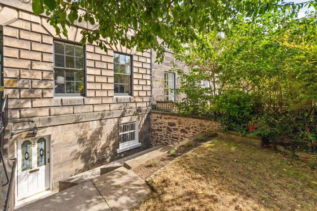 Main image of property: 112A, Newhaven Road, Newhaven, Edinburgh, EH6 4BR