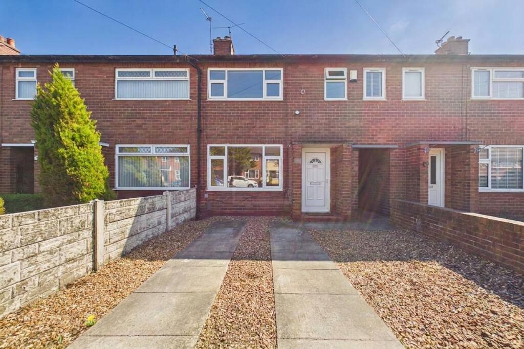 Main image of property: Statham Avenue, Warrington, WA2