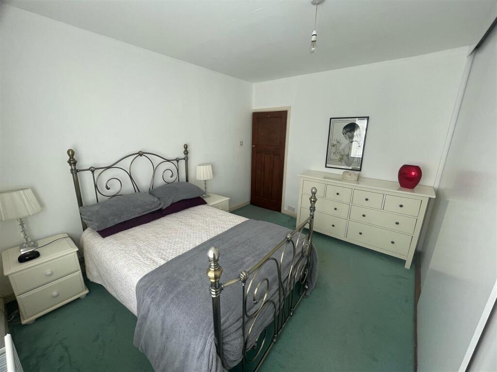 Additional image 8 of Swanland Road, Welham Green