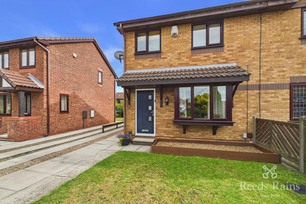Main image of property: Holme Field, Ossett, West Yorkshire, WF5