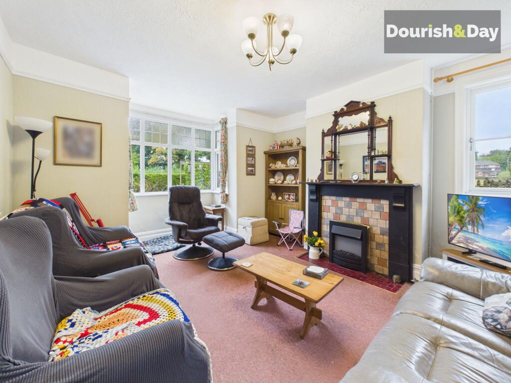 House in Stoke-on-Trent - More