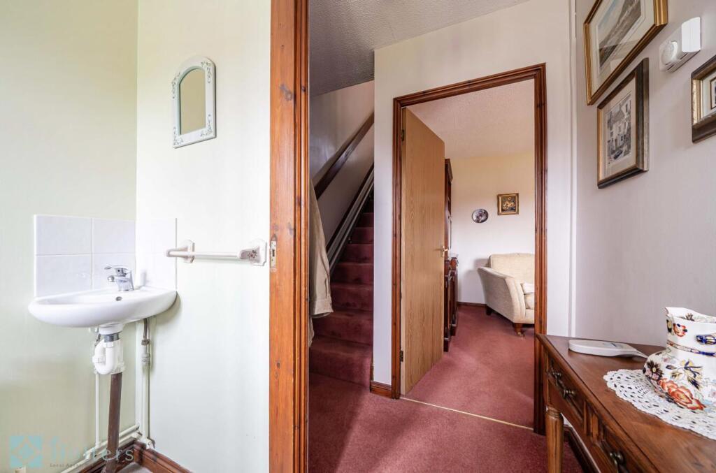 House in Llandrindod Wells - View 2