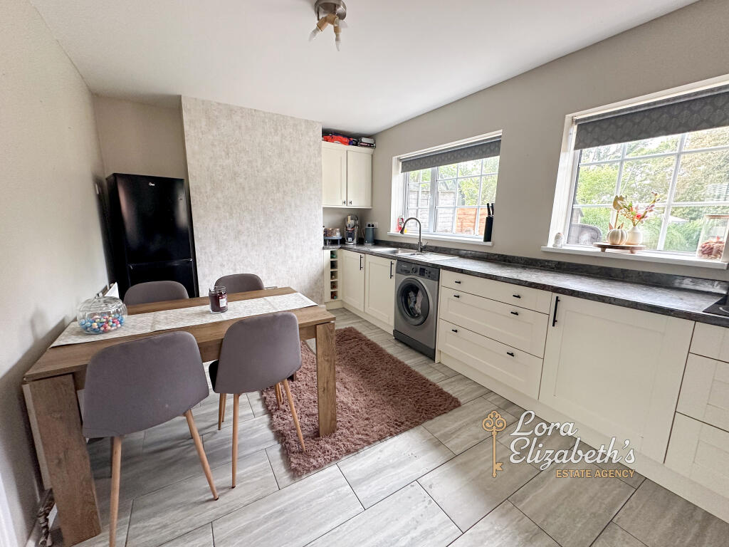 House in Nottingham - View 4