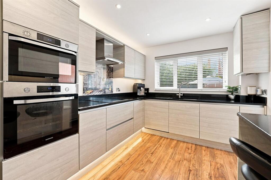 House in Macclesfield, South Macclesfield Development Zone, Ivy Farm - View 3