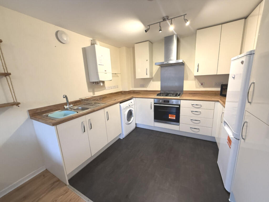 Apartment in Thornbury, Upper Morton - View 3