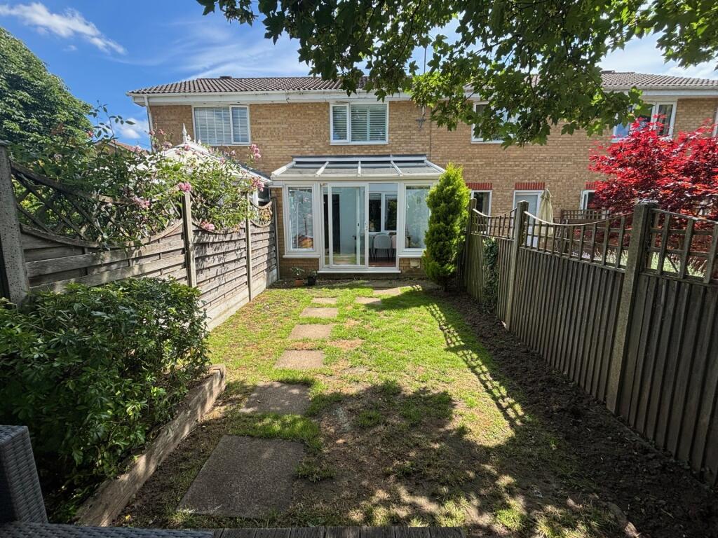 Main image of property: Alsop Close, London Colney, AL2