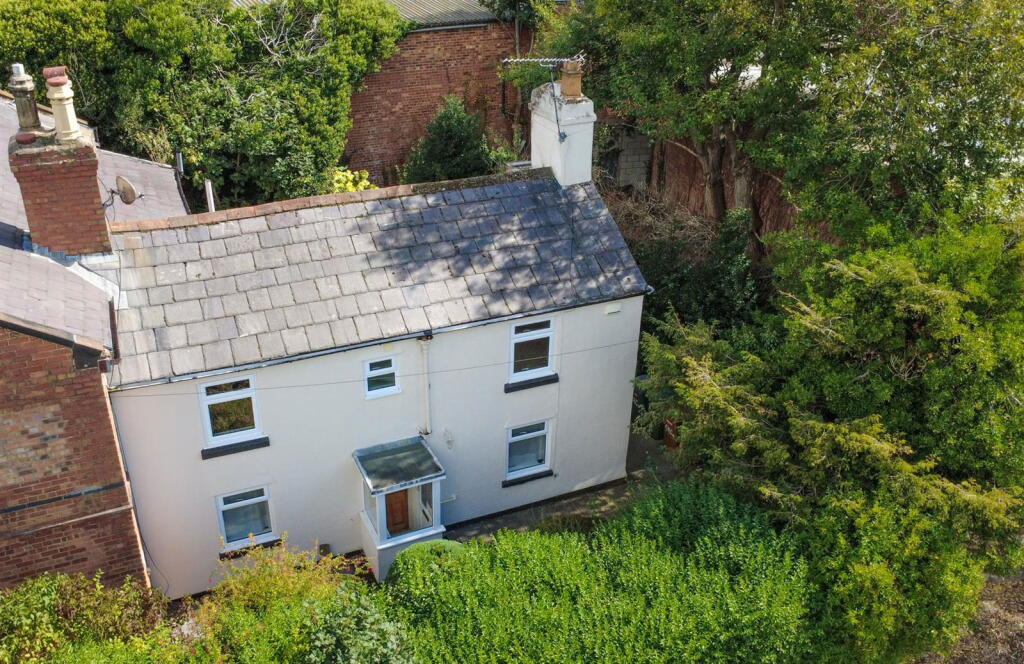 3-bed semi-detached on Church Square, Bromborough, £250,000