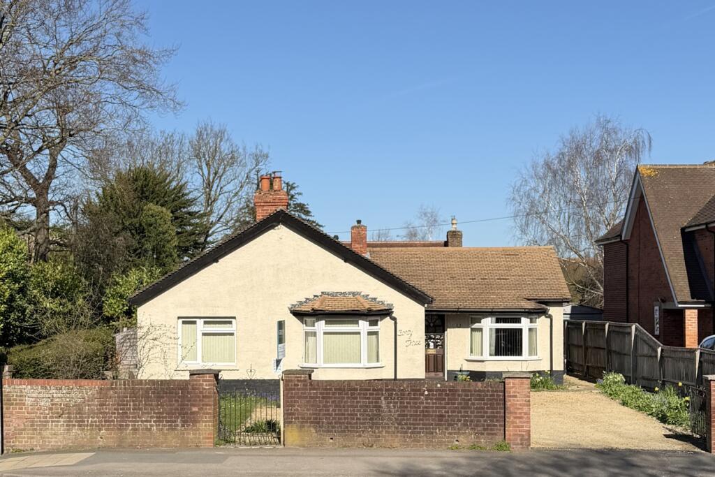 Main image of property: Charlton Road, Wantage