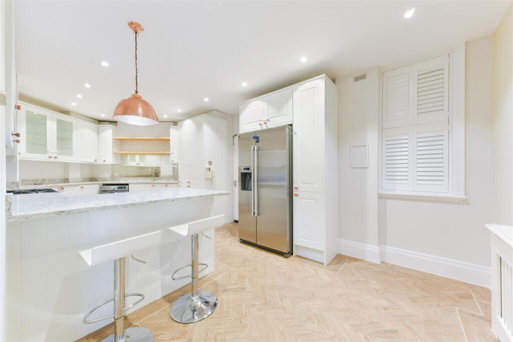 Main image of property: Malvern Court, Onslow Square, SW7
