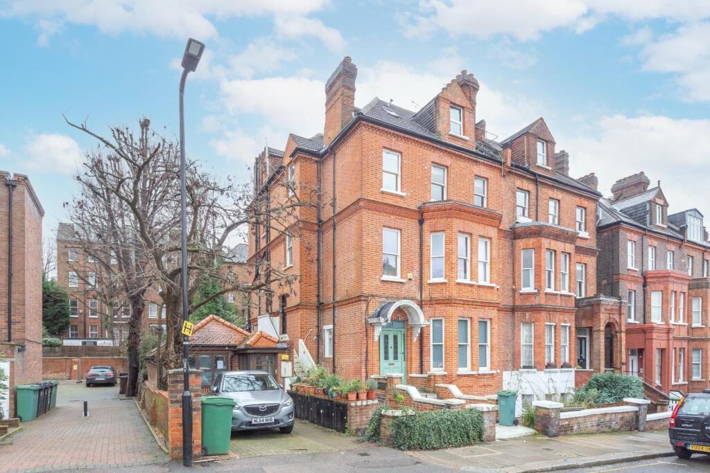 Main image of property: Frognal, London