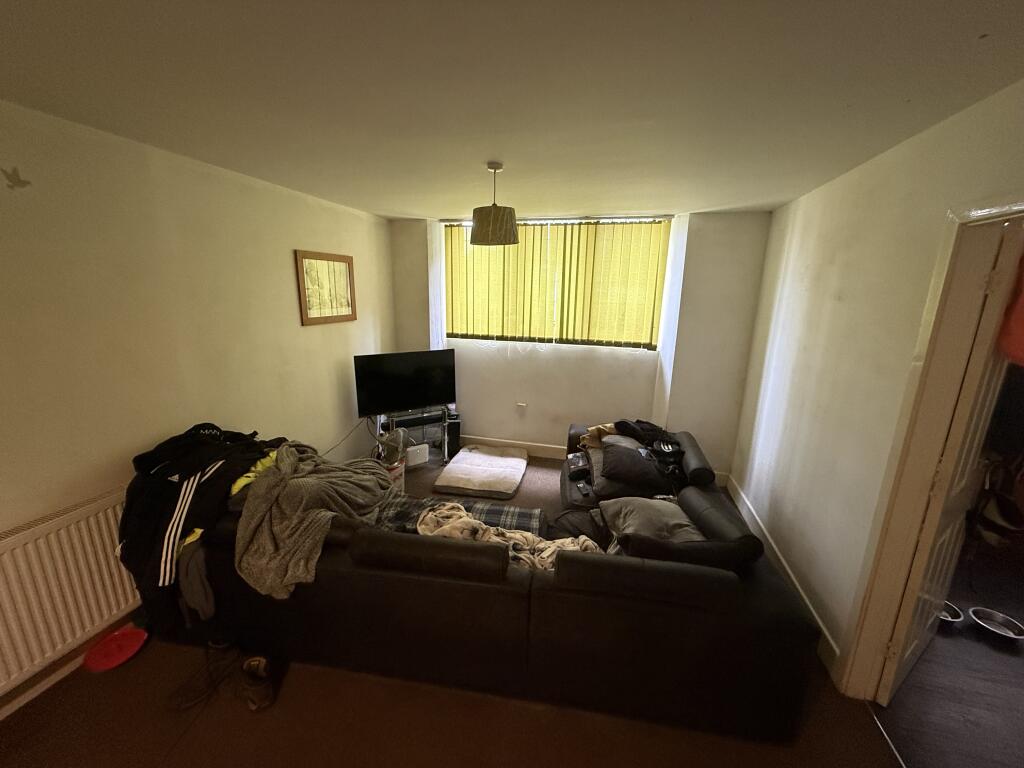 House in Sheffield - View 4