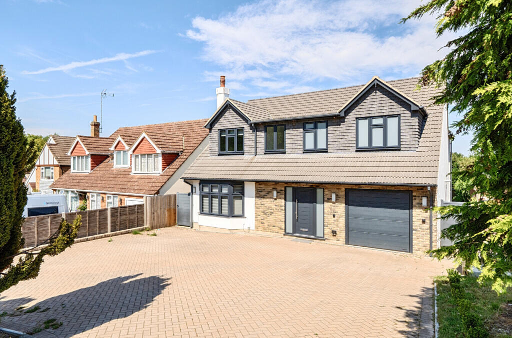 Main image of property: Coulter Close, Cuffley, Potters Bar, Hertfordshire