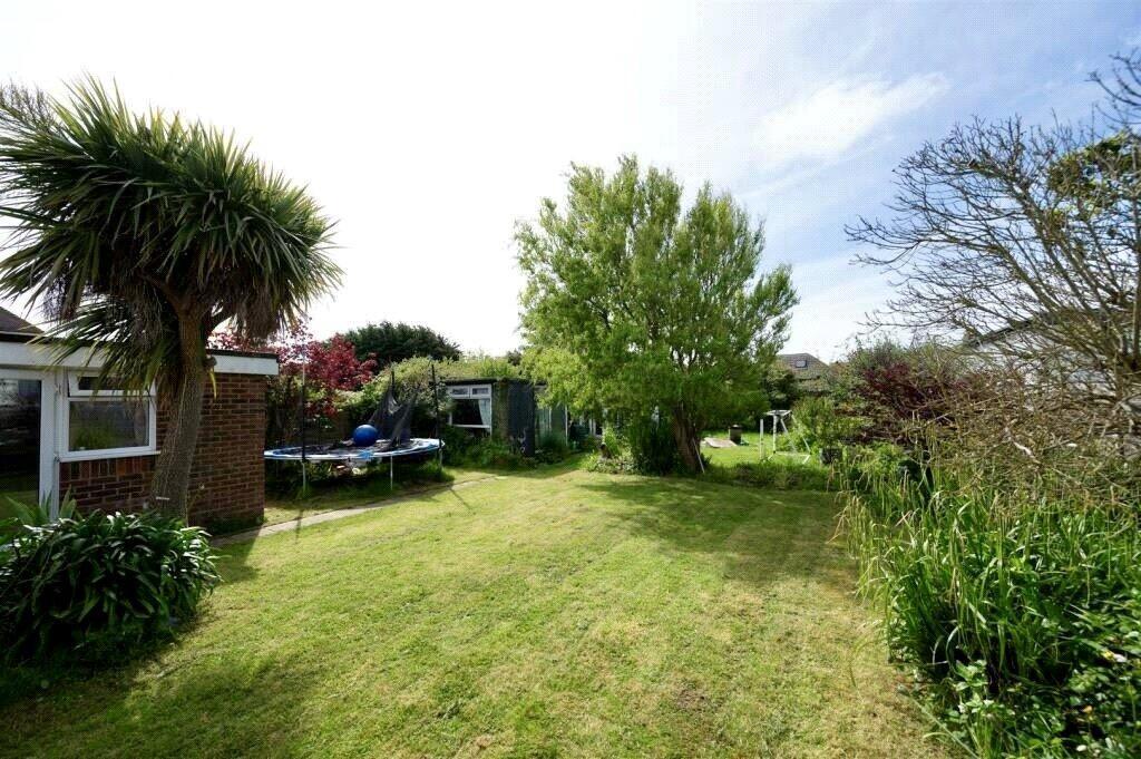 Sandy Point Road, Hayling Island photo 3