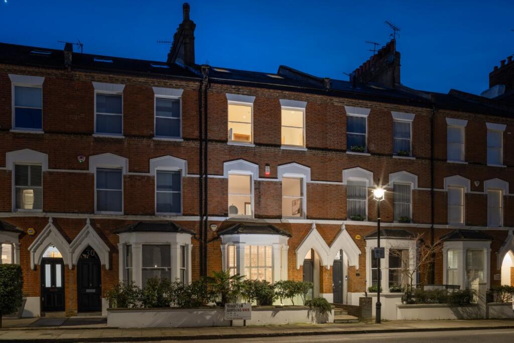 Main image of property: Hamilton Gardens, St John's Wood, London, NW8
