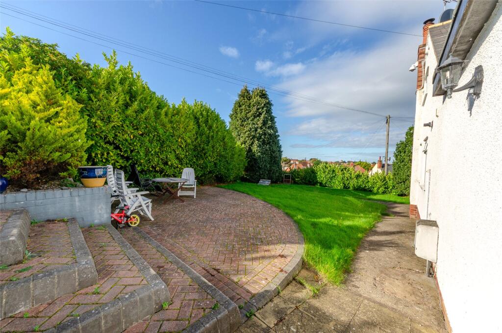 Gregory Avenue, Colwyn Bay, Conwy, LL29 photo 4