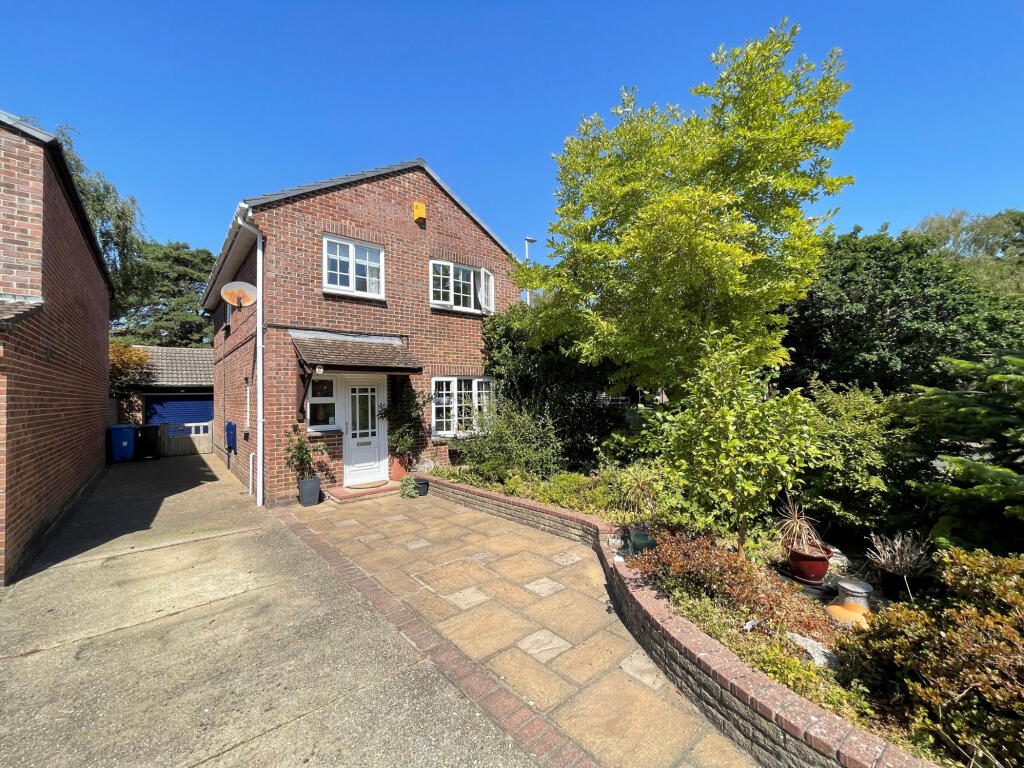 Main image of property: Nuthatch Close, Creekmoor, Poole, Dorset, BH17