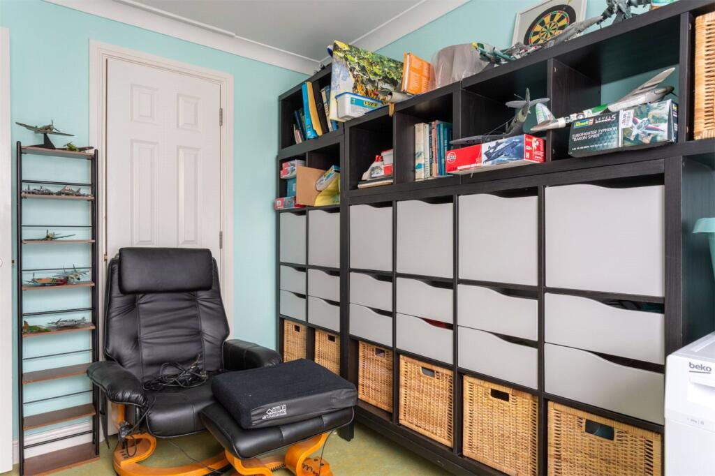 Apartment in Brighton, Queen's Park - More