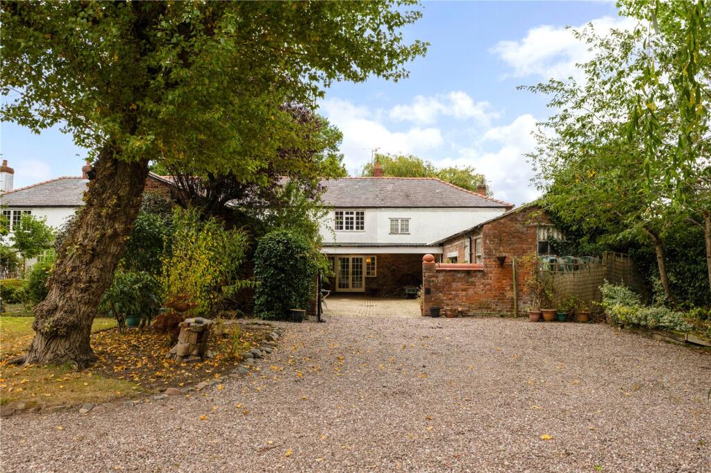 House in Chester, Huntington - View 2