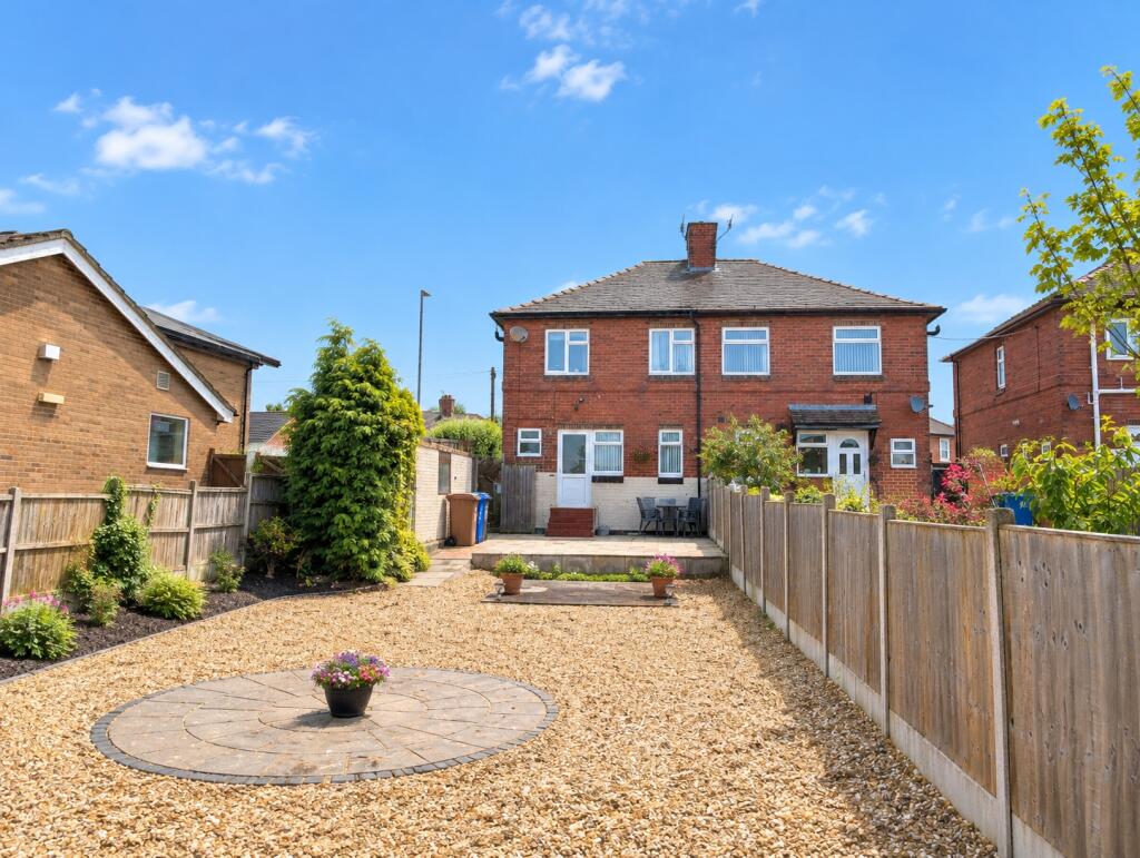 House in Stoke-on-Trent - View 2