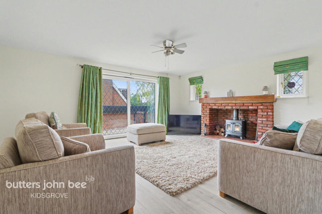 Main image of property: Station Road, Newchapel, Stoke-On-Trent, ST7 4QS