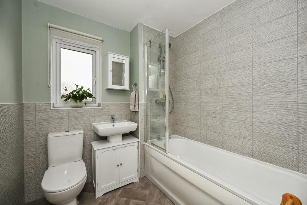 3, Brimstone Drive, NEWTON-LE-WILLOWS, Merseyside, WA12 photo 3