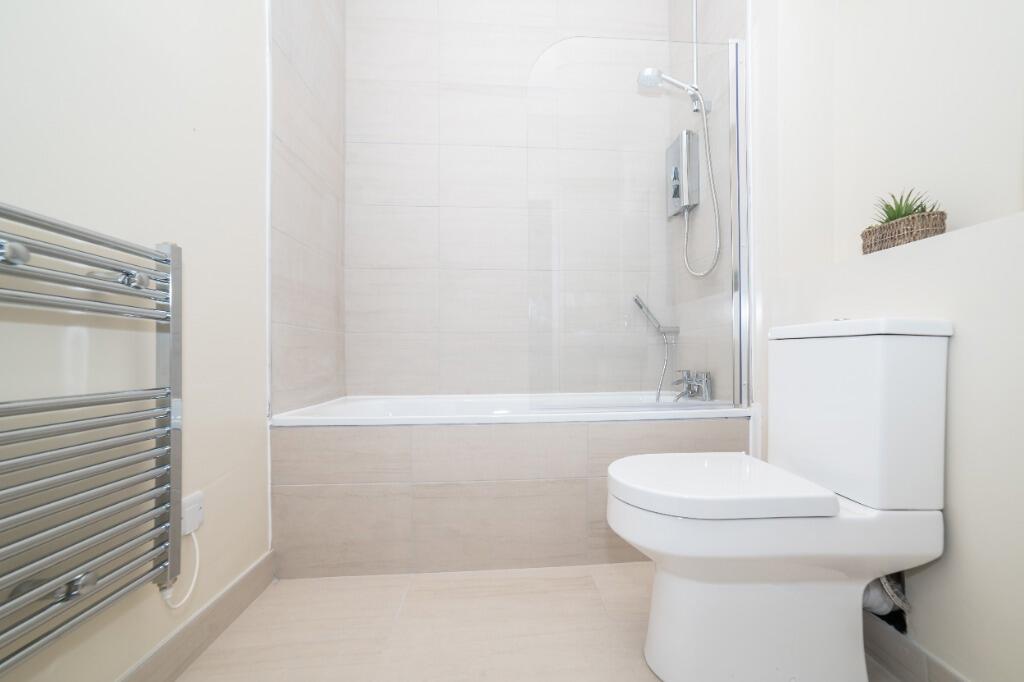 Apartment in Nottingham - View 5