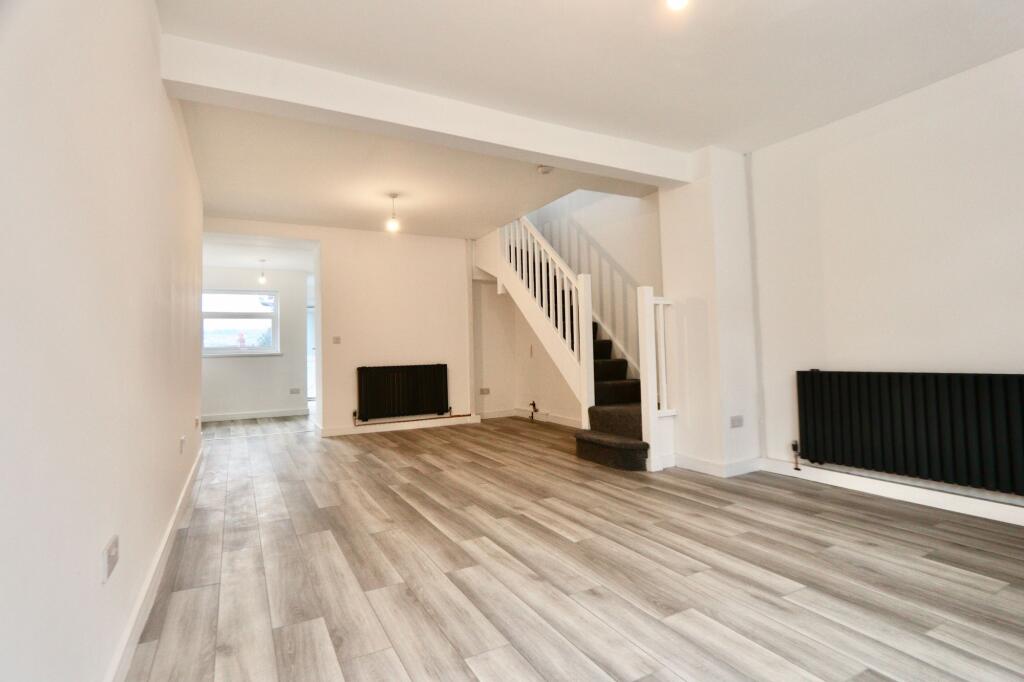 House in Cardiff - View 3