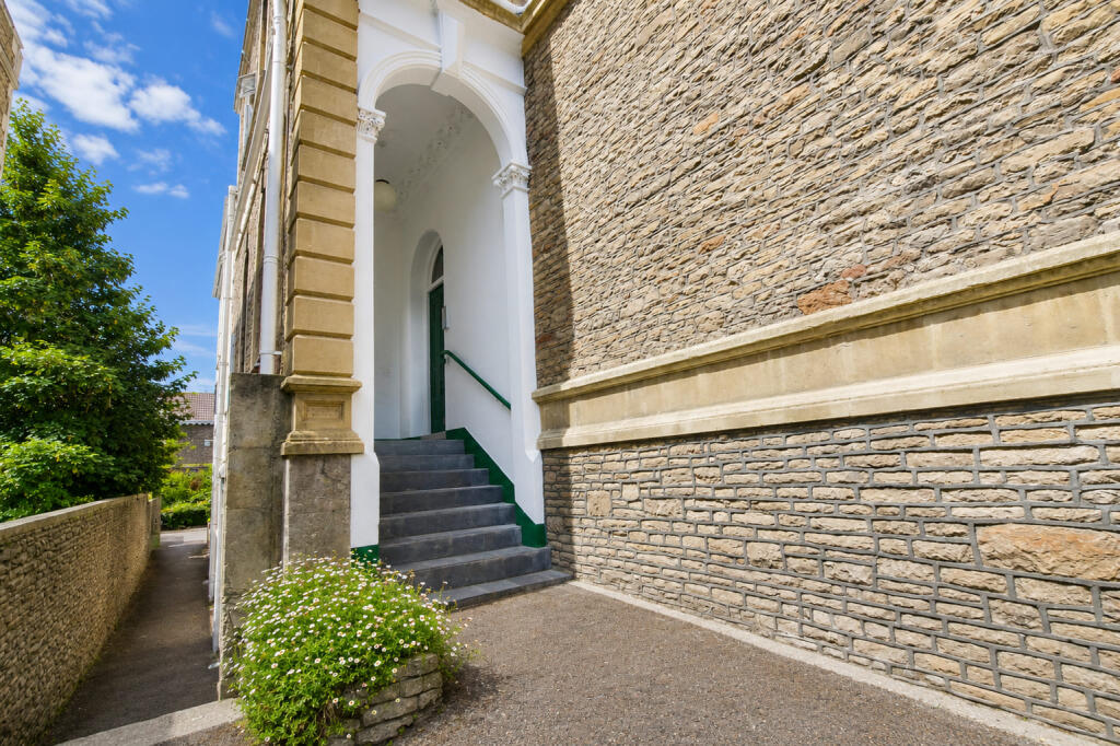 Property photo 8