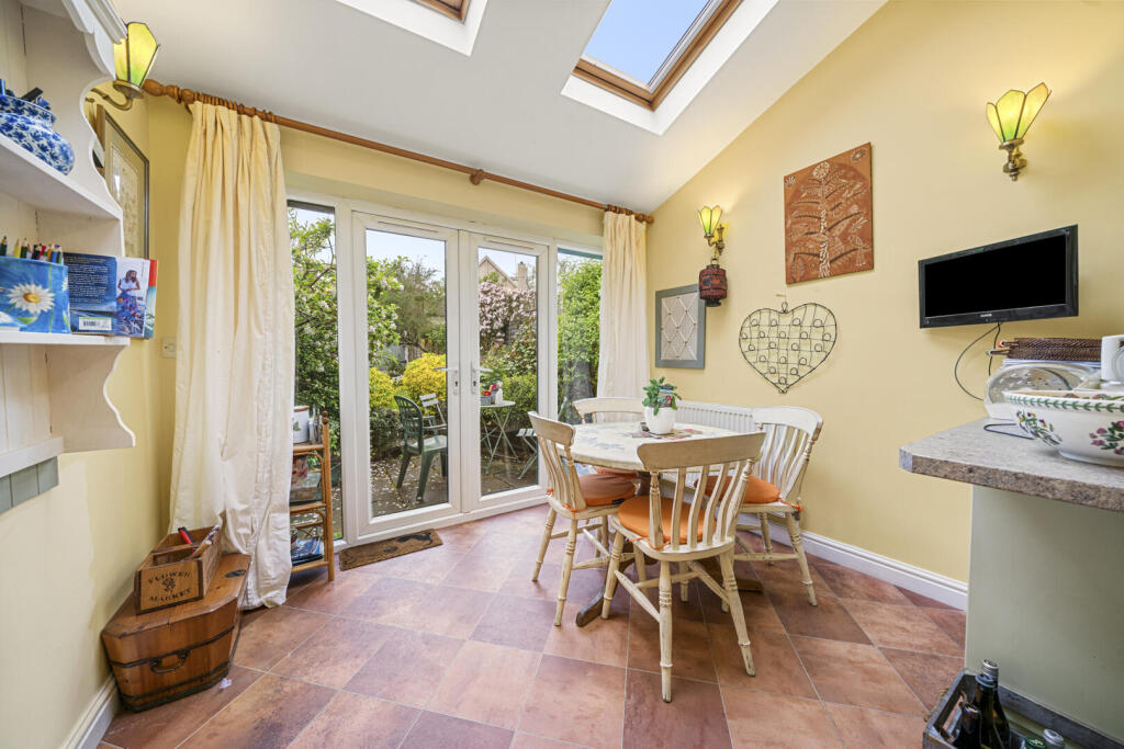 Vale Road, Claygate photo 4