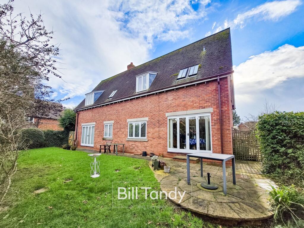 Mill End Lane, Alrewas, Burton-on-Trent, DE13 photo 2