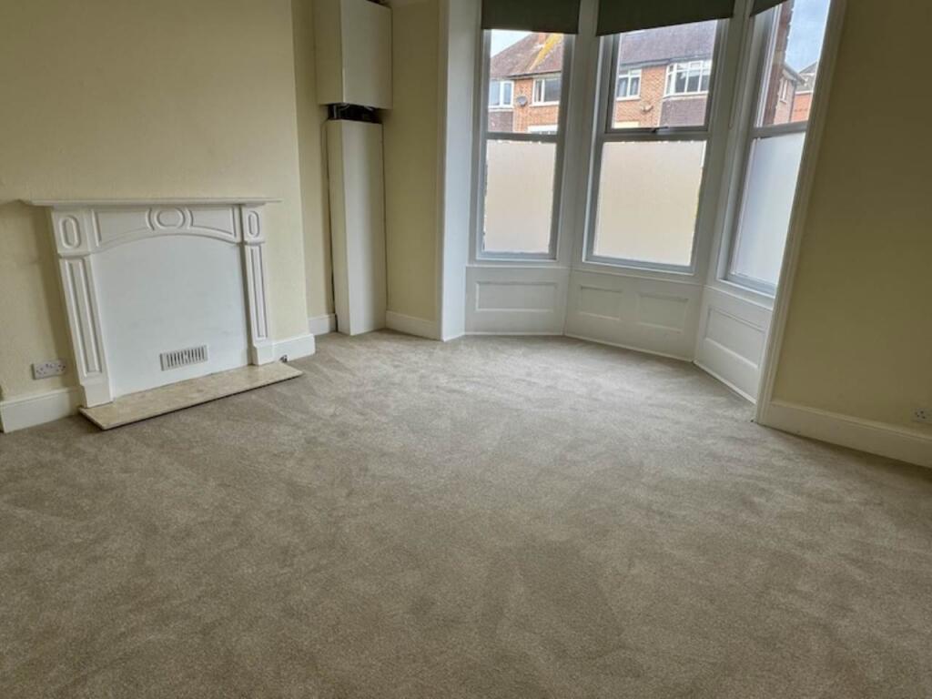Apartment in Exeter, Stoke Hill - View 4