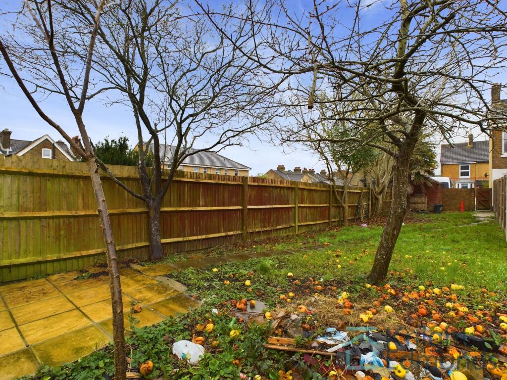 Charlton Street, Maidstone, ME16 - View 3