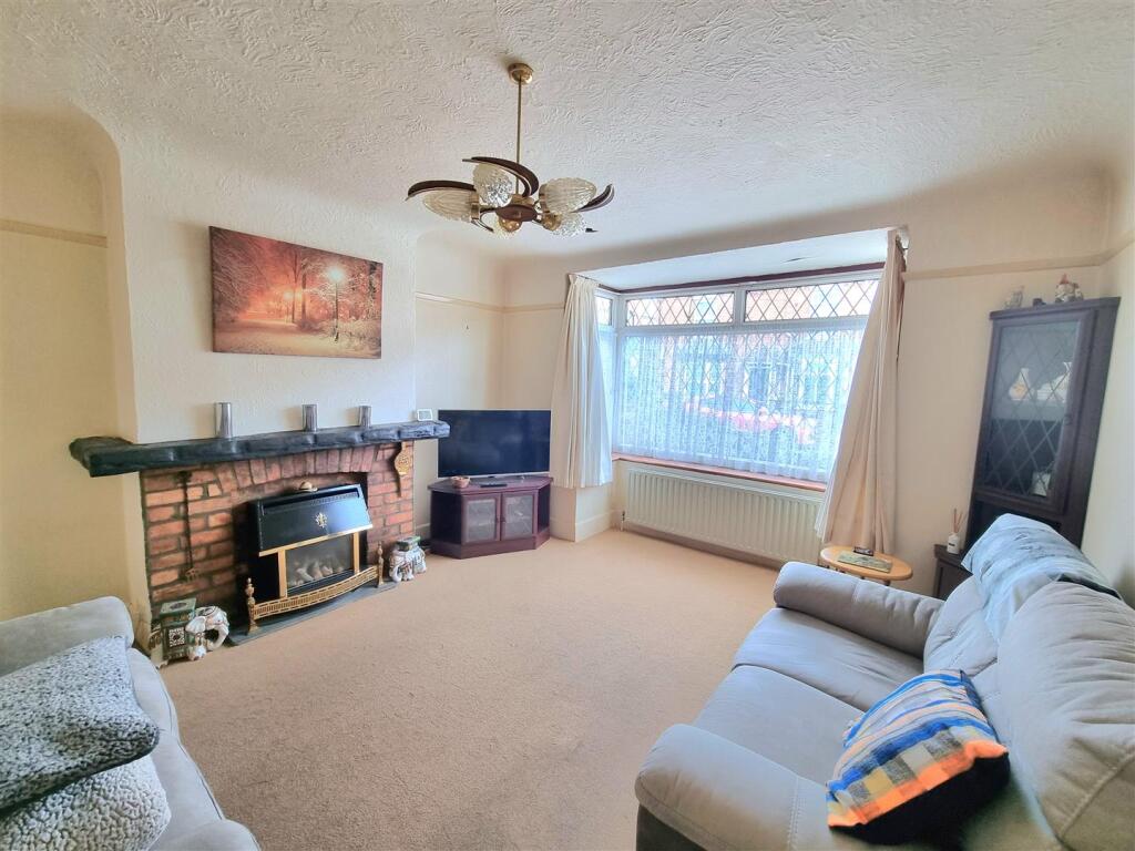 House in Gosport, Hardway - View 2