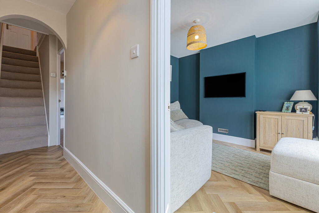 House in Tonbridge - View 3