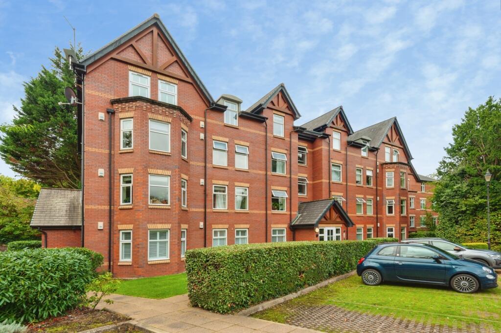 Main image of property: Park Avenue, Mossley Hill, Liverpool, Merseyside, L18