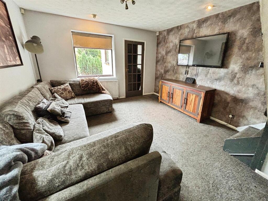 Additional image 5 of Brownroyd Hill Road, Bradford, BD6 1RY