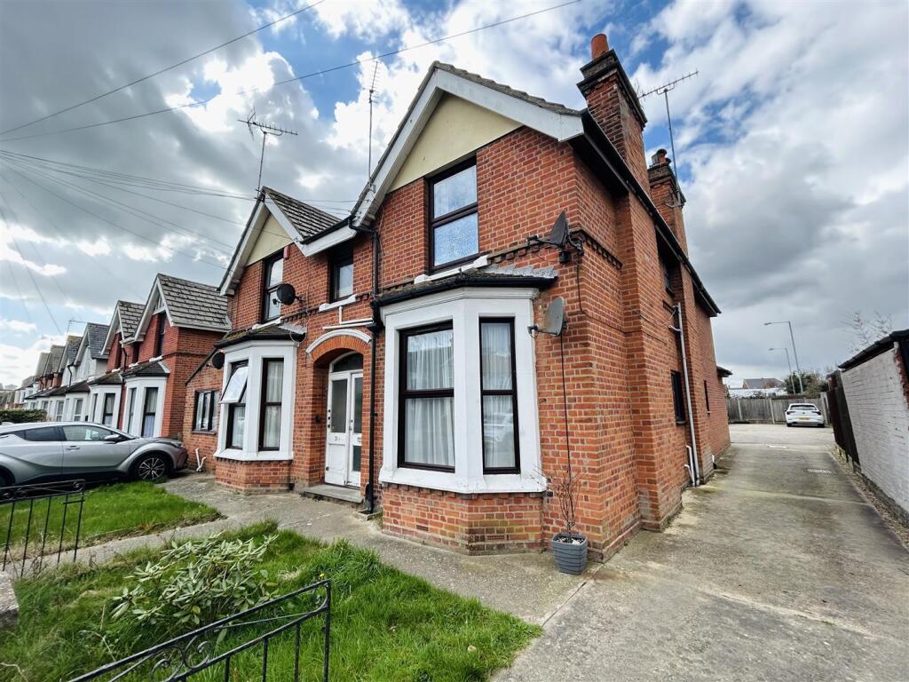 Main image of property: Wellesley Road, Clacton-on-Sea